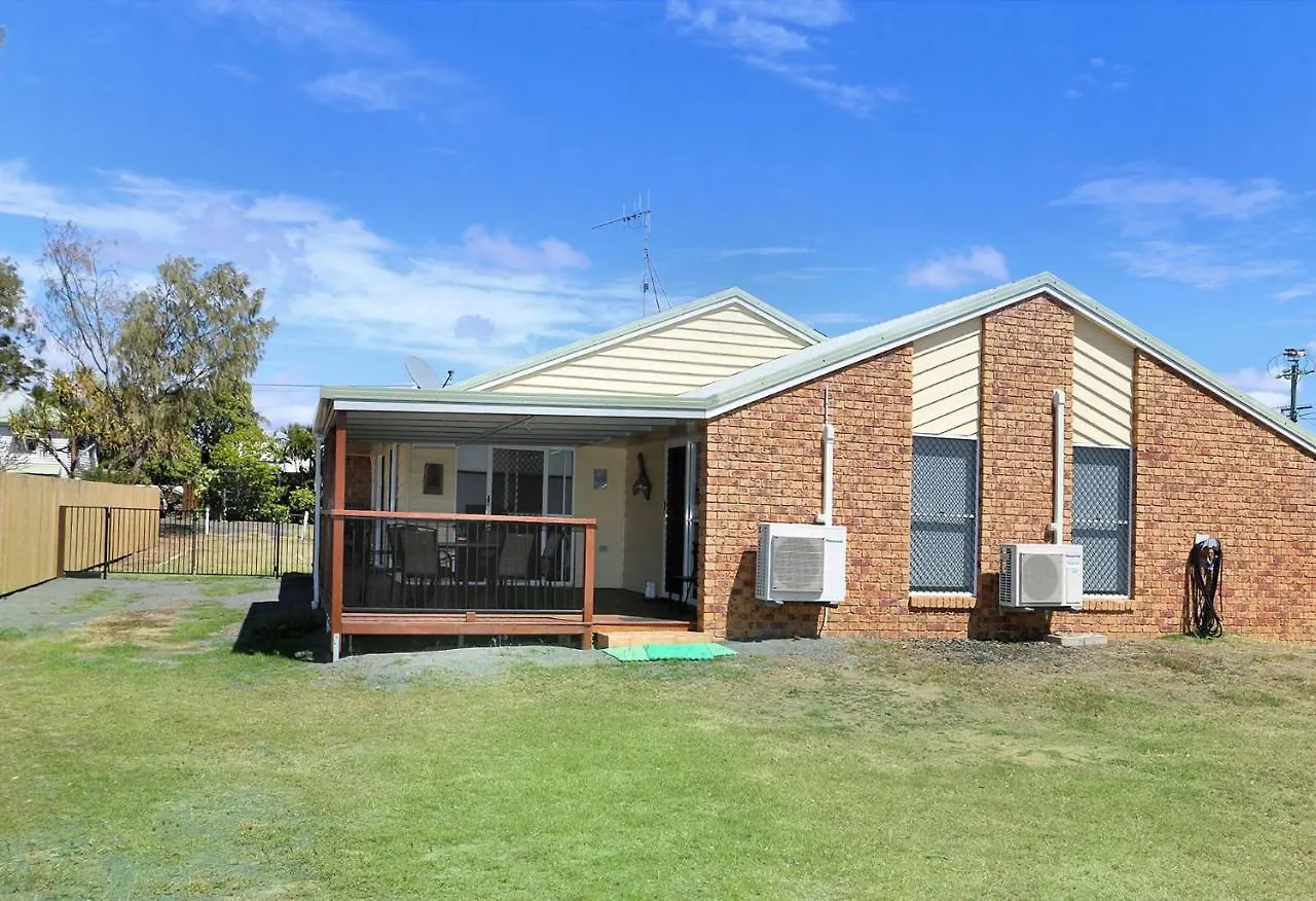 Vila 46 Holland Street Bargara